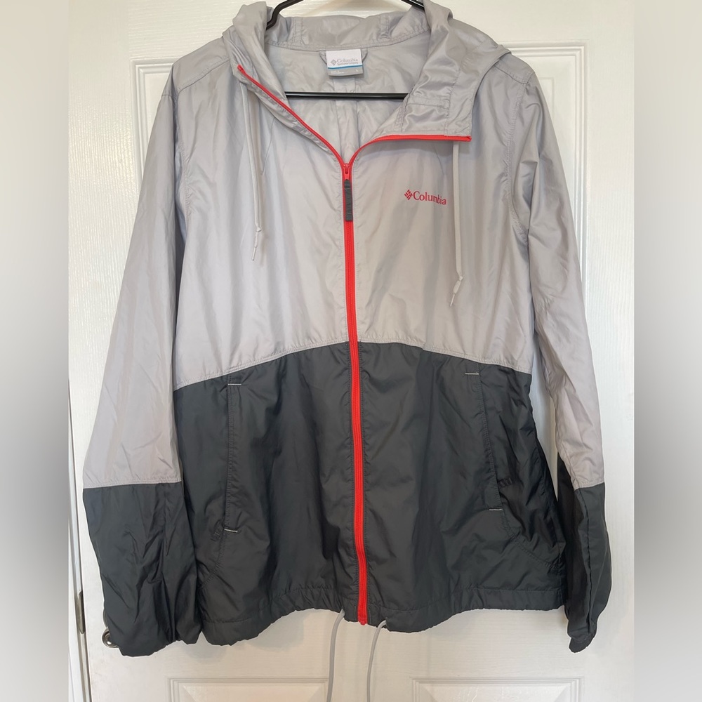 Women’s Columbia Windbreaker/rain jacket